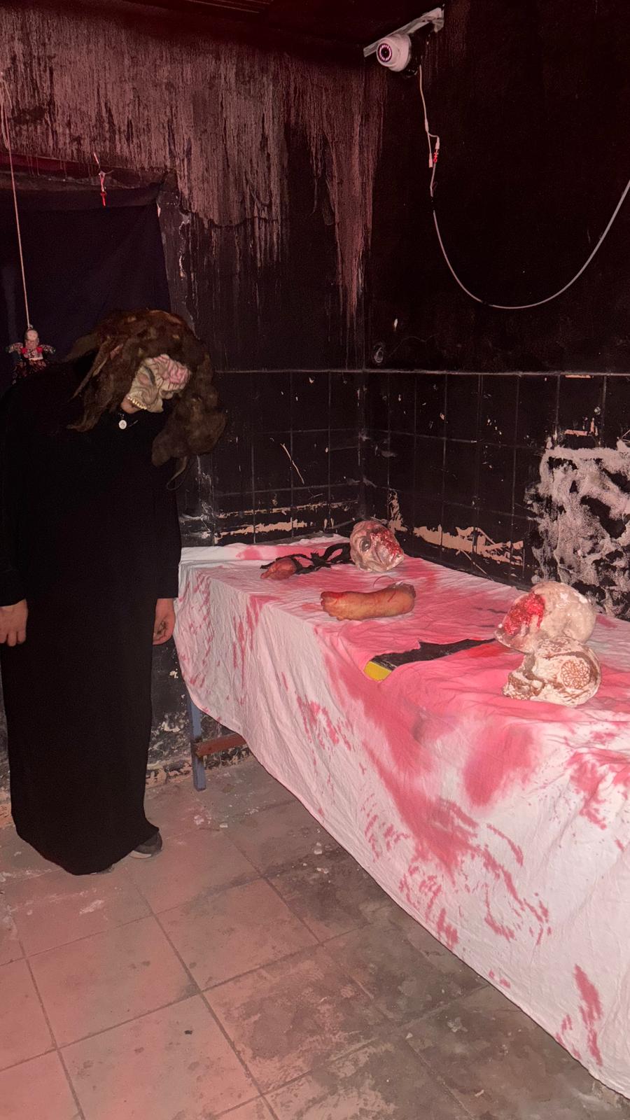 Tünel Odalı Korku Evi